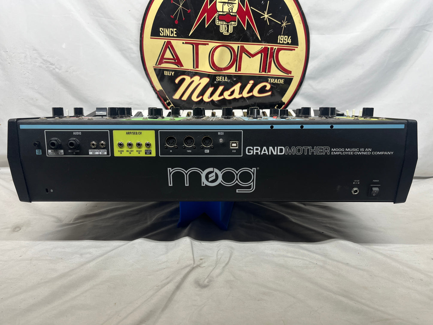 Moog Grandmother 32-Key Semi-Modular Analog Synthesizer with Power Supply