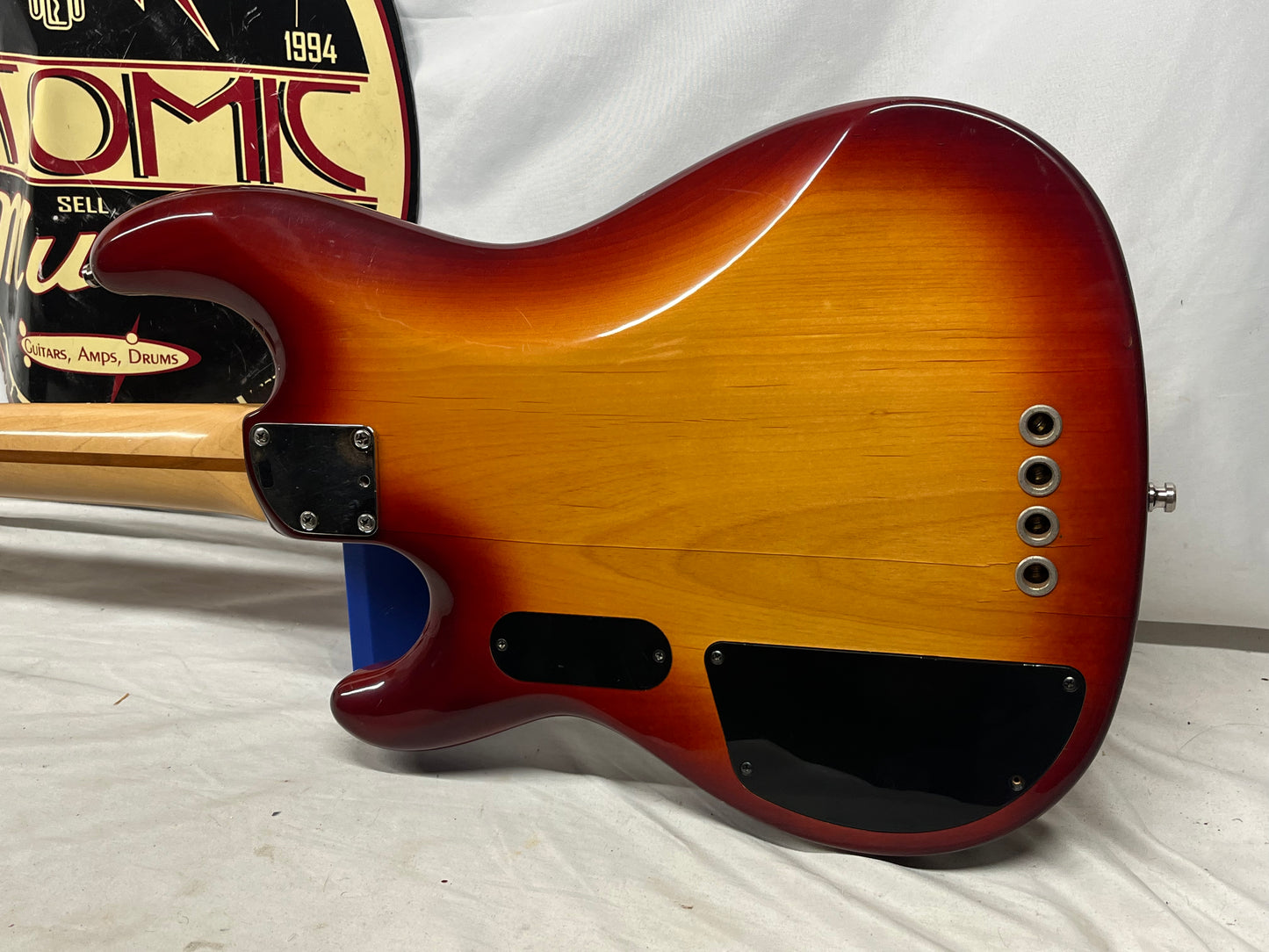 Fender Deluxe Zone 4-String Electric Bass 2001 - Sienna Sunburst