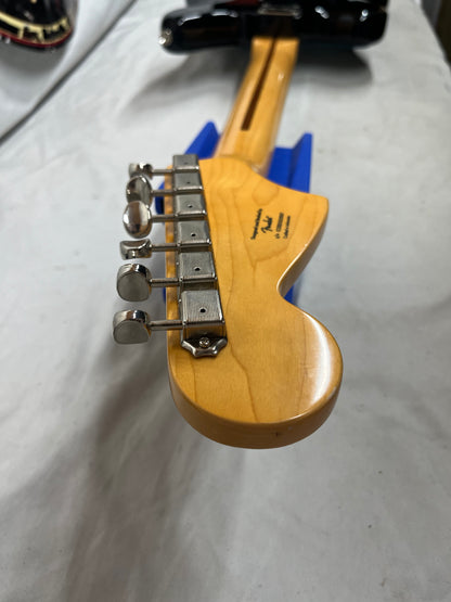 Squier Classic Vibe '70s Jaguar Electric Guitar
