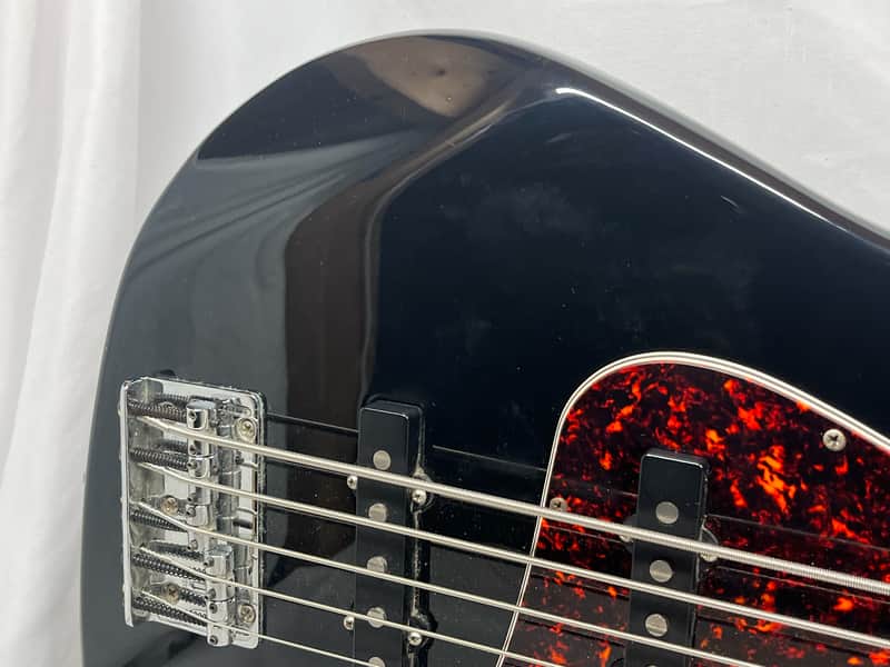 Fender 5-String Electric Jazz Bass - Image 4