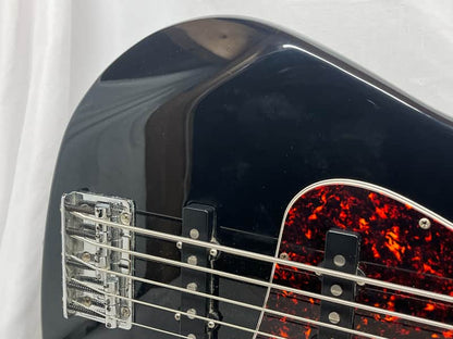 Fender 5-String Electric Jazz Bass - Image 4