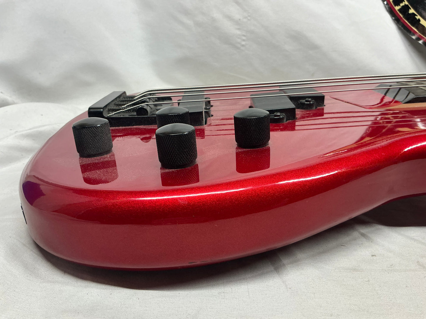 Rogue LX200B-PBK Series III 4-String Bass 2010s - Candy Apple Red