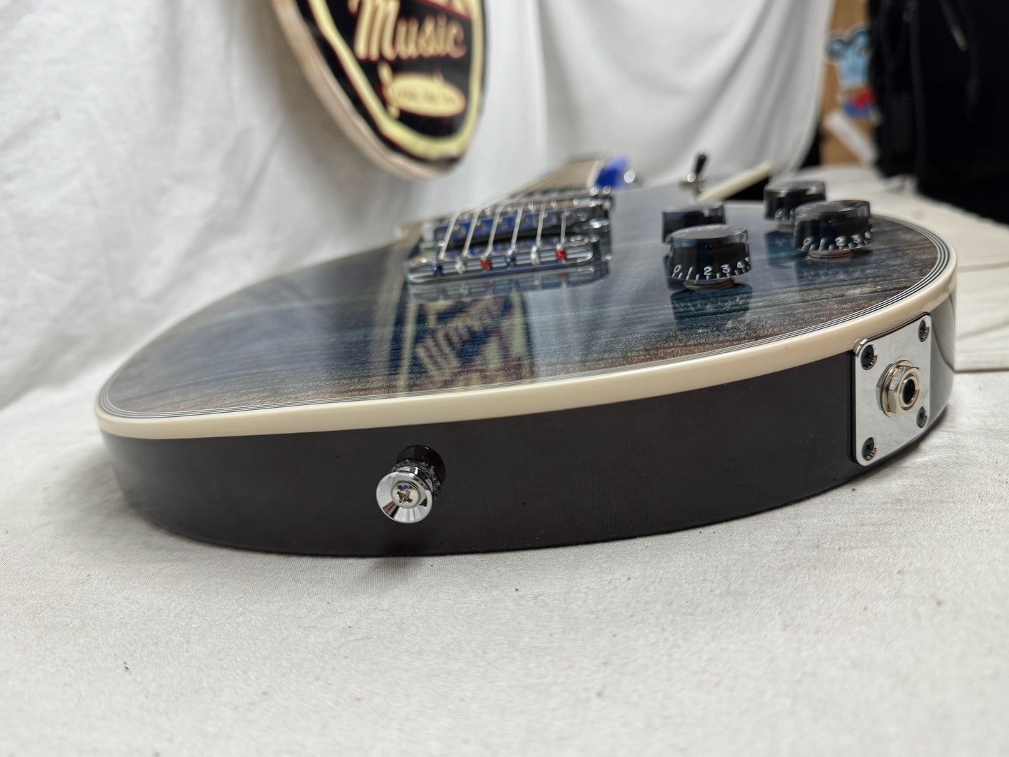 Dean USA Cadillac Guitar with COA + Case 2021