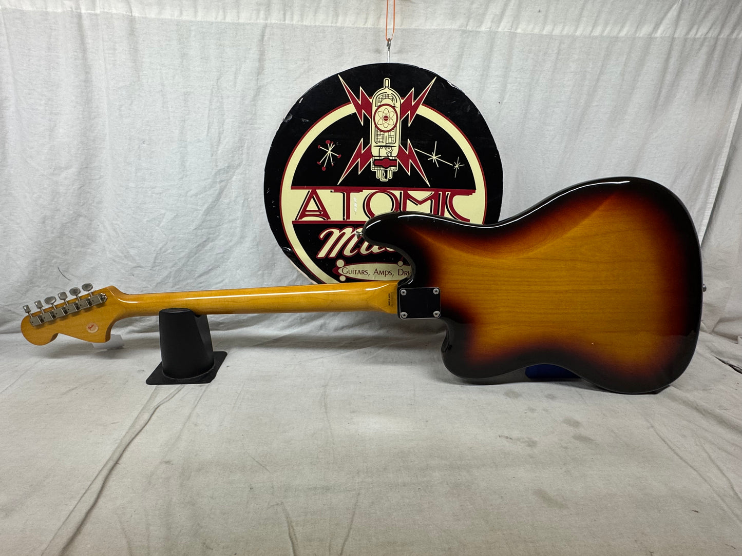 Fender Bass VI 6-string Bass with Case - MIJ Made In Japan 1996 - 3-Color Sunburst / Rosewood fingerboard