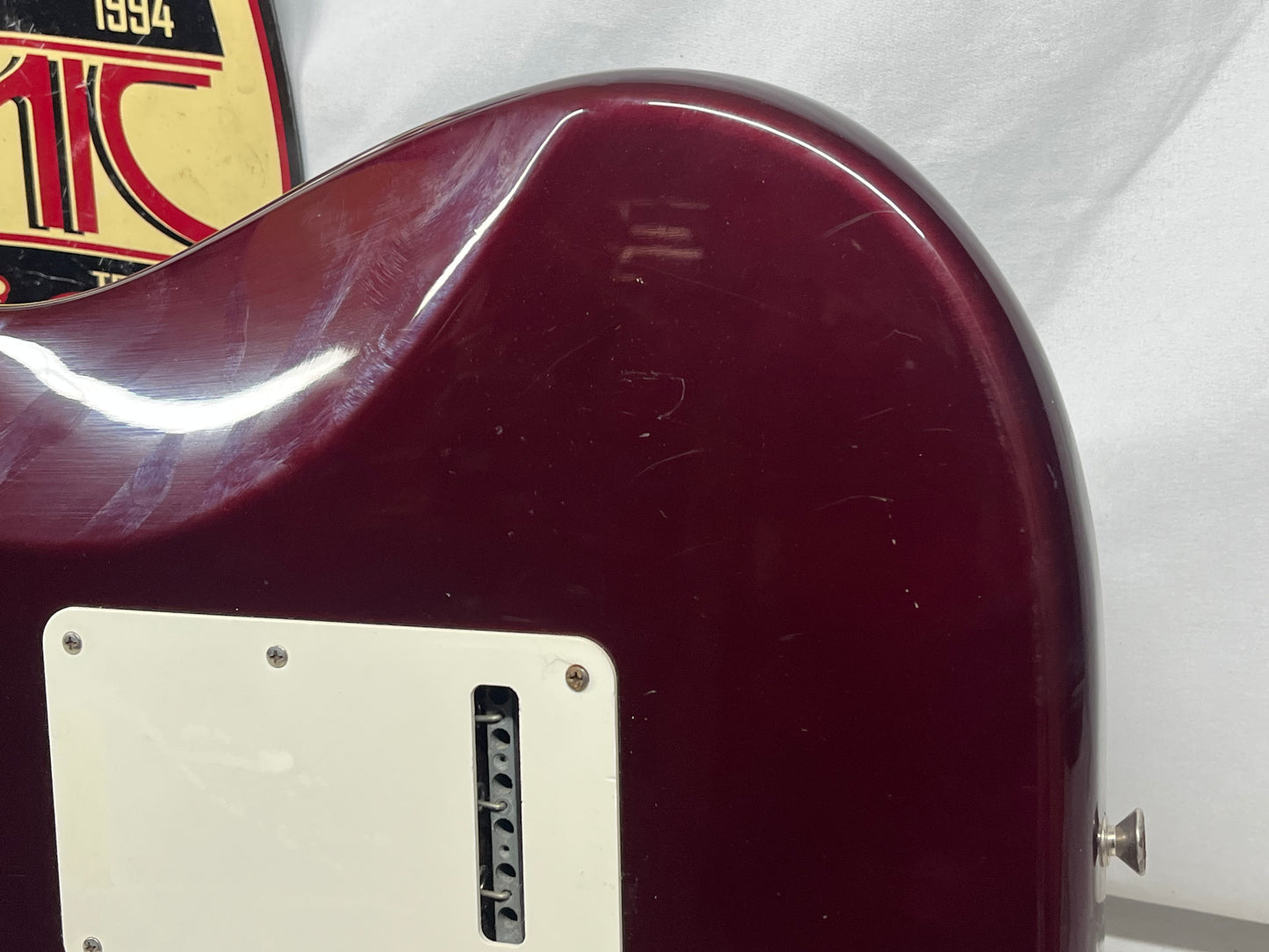 Fender Standard Stratocaster Strat HSS MIM - Made in Mexico - Midnight Wine