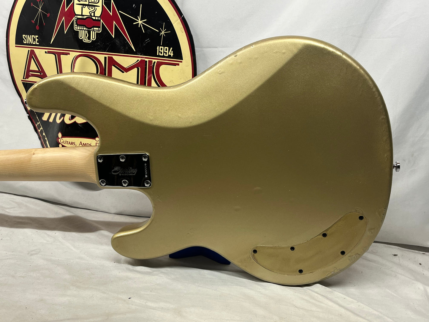 Sterling Intro Series Music Man Stingray 4-String Electric Bass