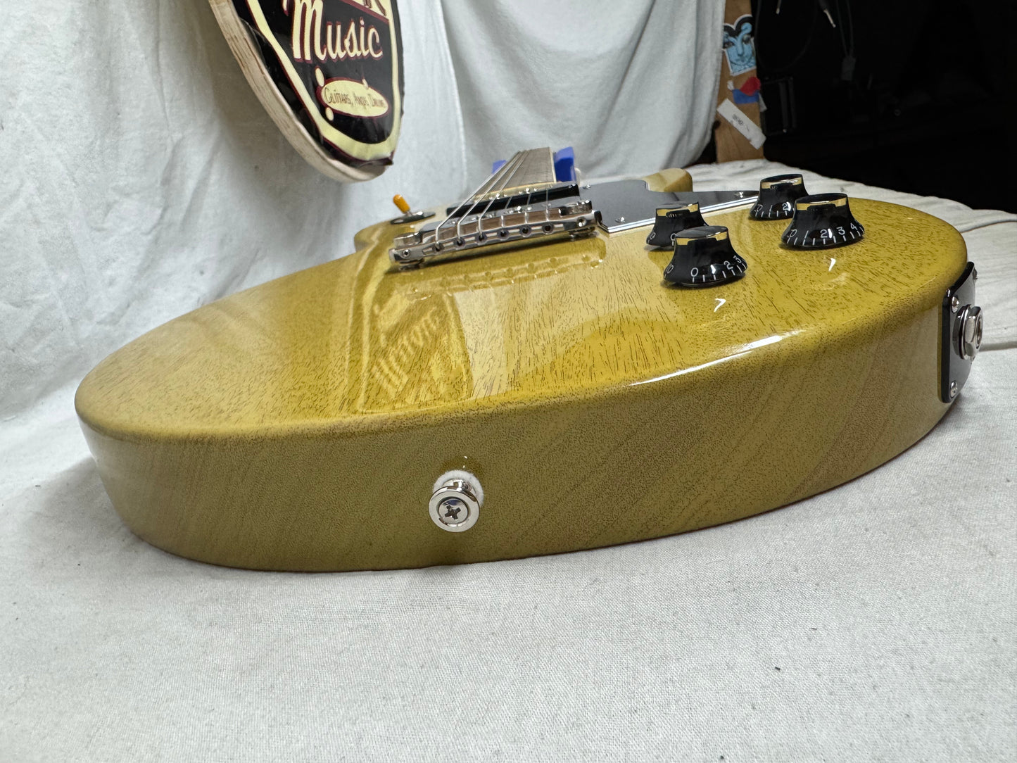 Gibson LPSP00TVNH1 Les Paul Special Guitar with Case 2023 - TV Yellow