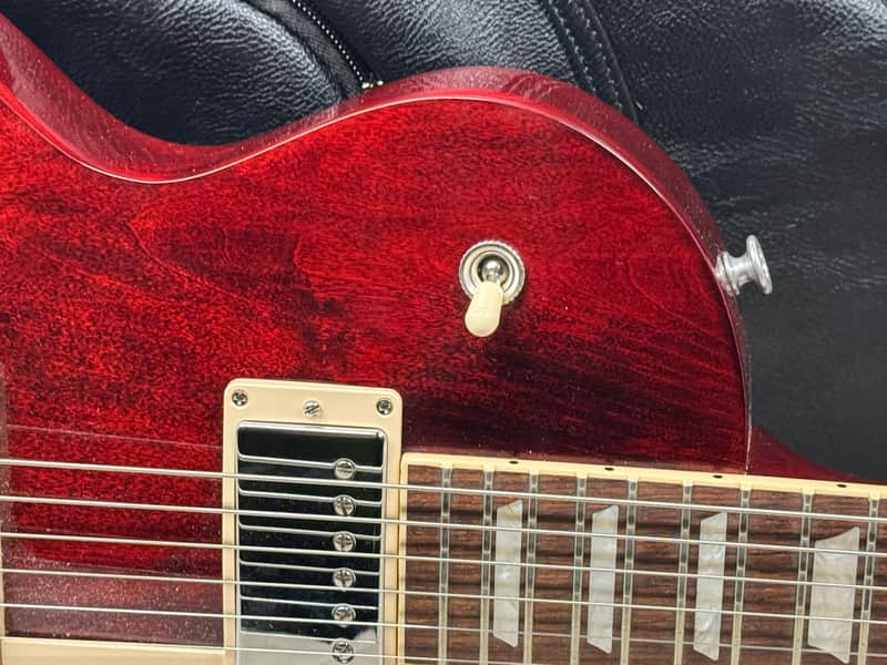Gibson Les Paul Studio Guitar with Gig Bag - Image 2