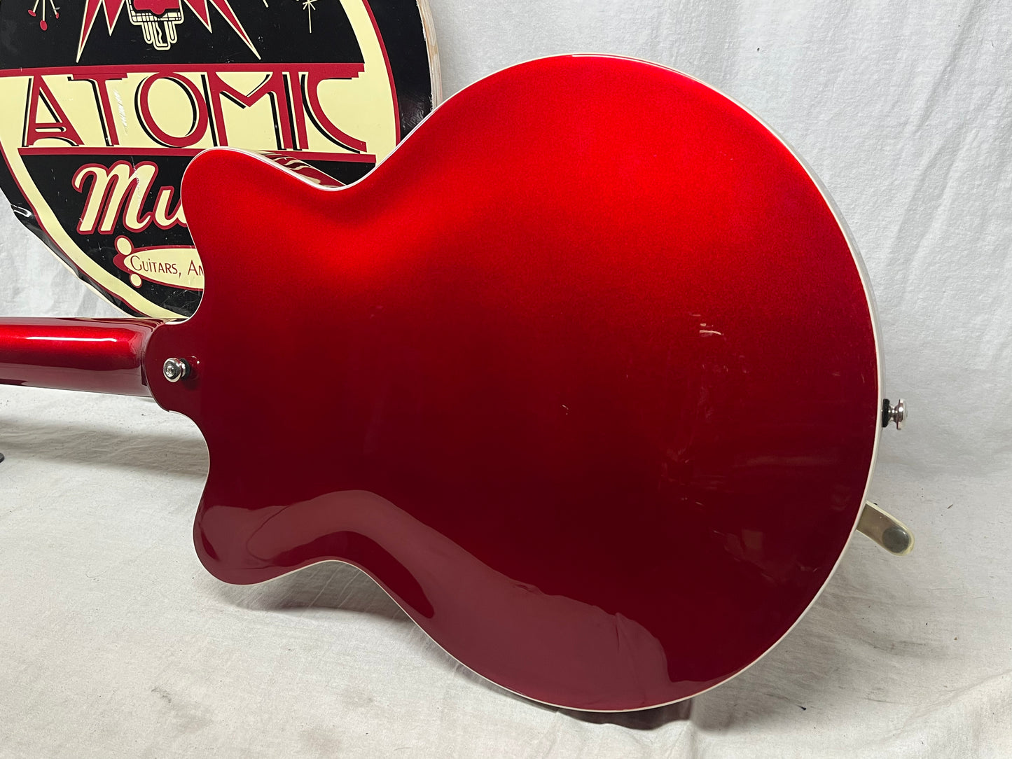Gretsch Streamliner G2657T Candy Apple Red Semi-Hollow Body Electric Guitar