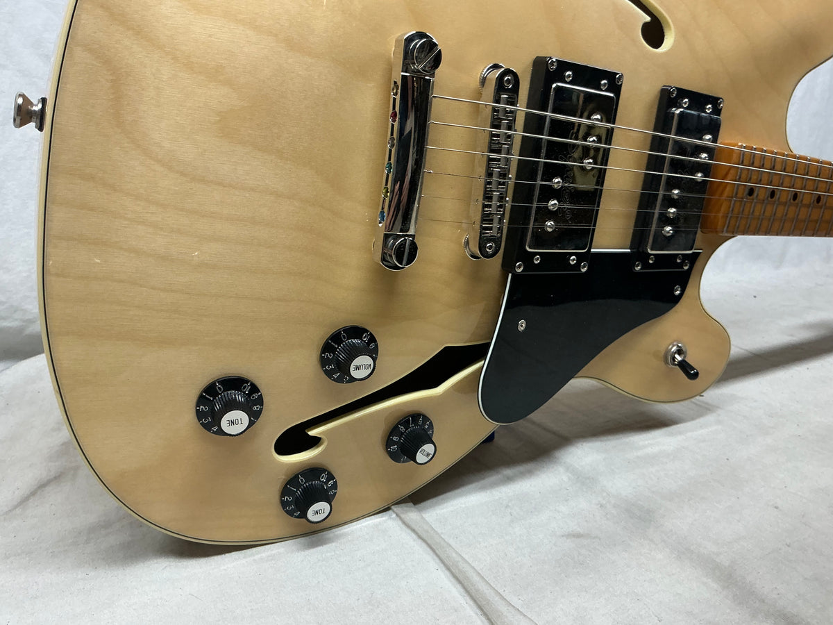 Squier Classic Vibe Starcaster Semi-Hollowbody Guitar 2024 - Natural