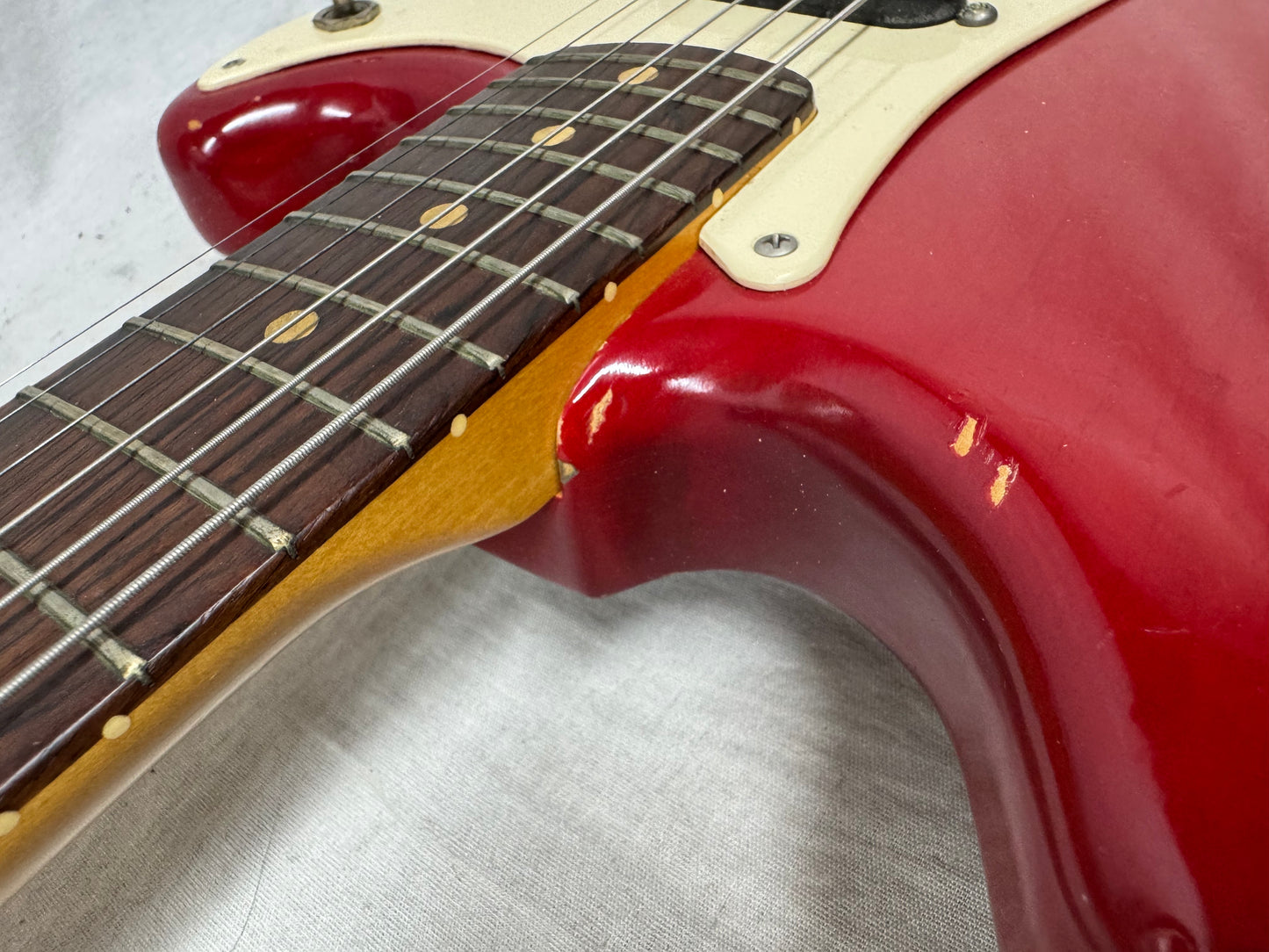 Fender USA Duo-Sonic Guitar with Case 1962