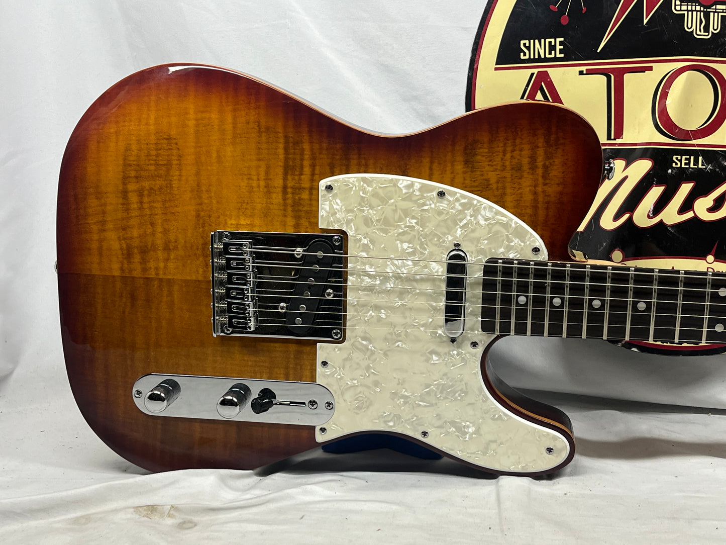 Michael Kelly T-Style Singlecut Electric Guitar