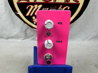 Montreal Assembly mtl.asm Your And You're Synthy Fuzz Pedal 2017