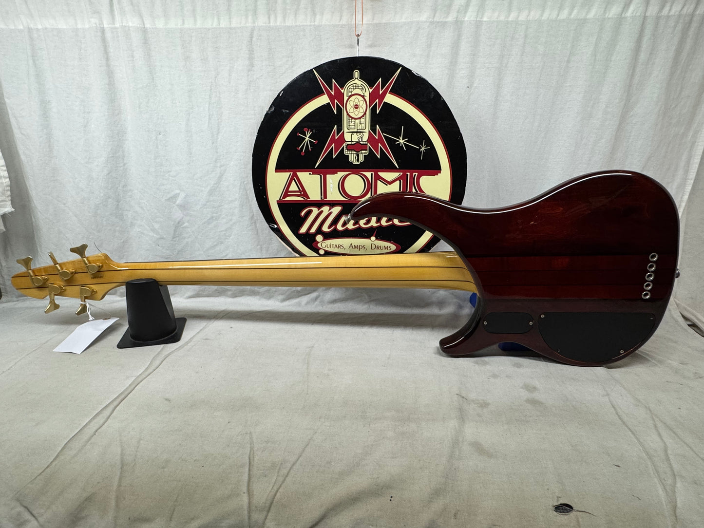 Peavey Cirrus BXP 5 V 5-string Bass