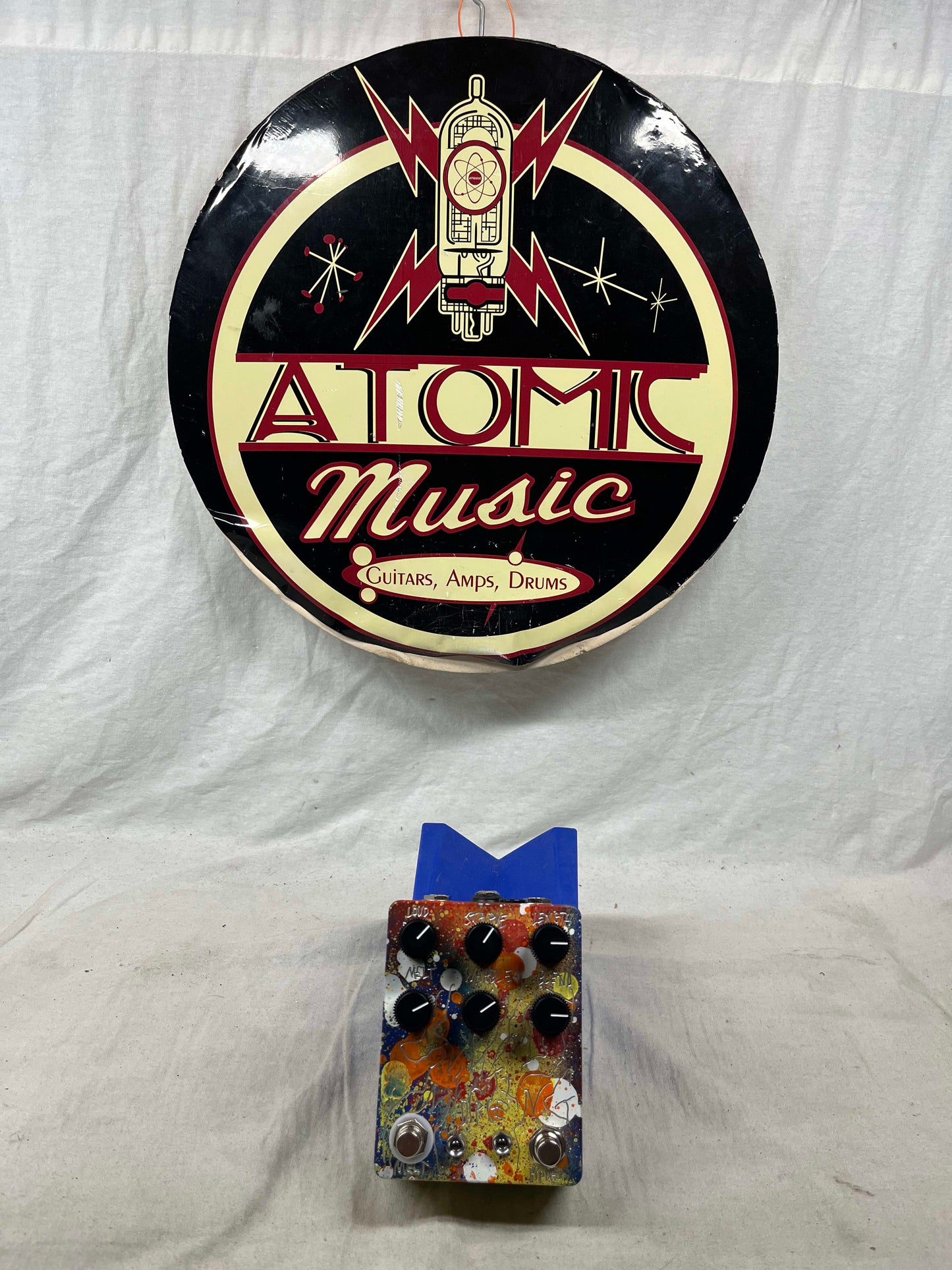 Dirge Electronics Slowly Melting Fuzzy Delay Noise Pedal
