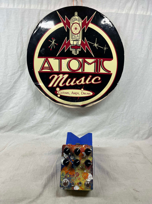 Dirge Electronics Slowly Melting Fuzzy Delay Noise Pedal