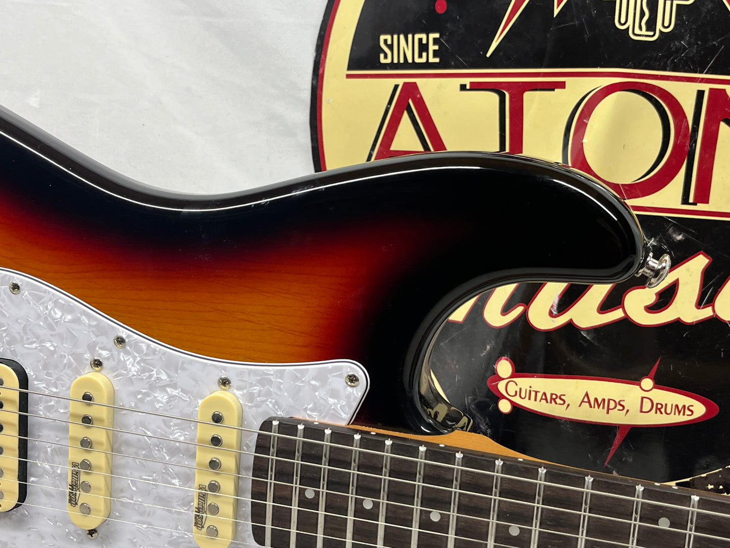 Fesley Ghost Series FST1000 Doublecut Electric Guitar