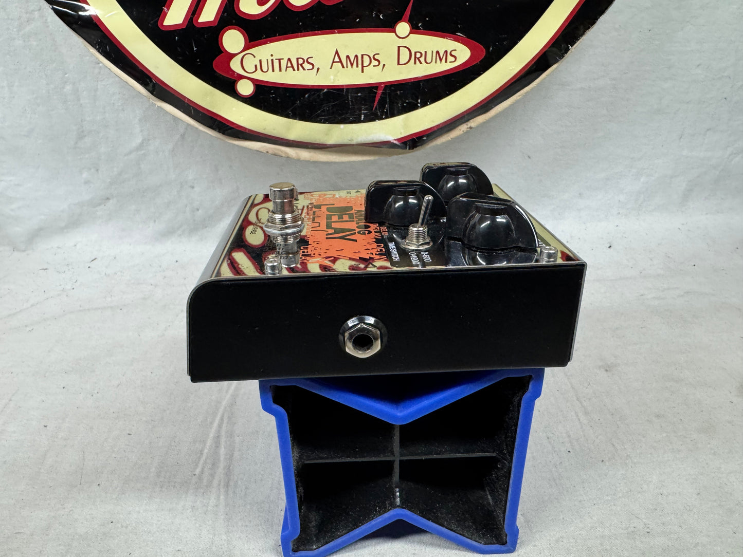 Akai Analog Custom Shop Analog Delay Pedal