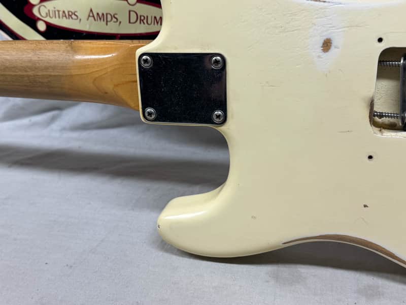 Fender Road Worn '60s Stratocaster Guitar - Image 14