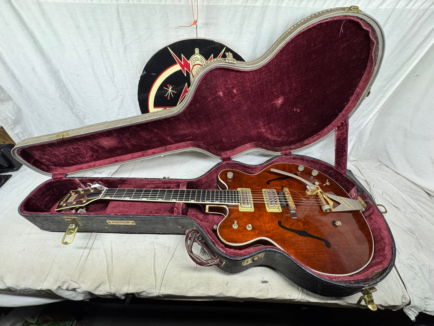 Gretsch 6122 G6122 The Chet Atkins Country Gentleman Hollowbody Guitar with Case - modified 1964