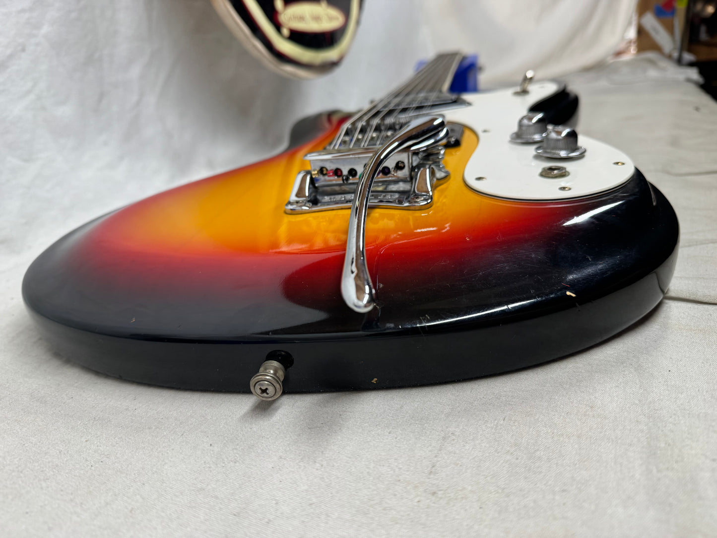 Mosrite The Ventures 12-string Guitar with Case 1966 - Sunburst