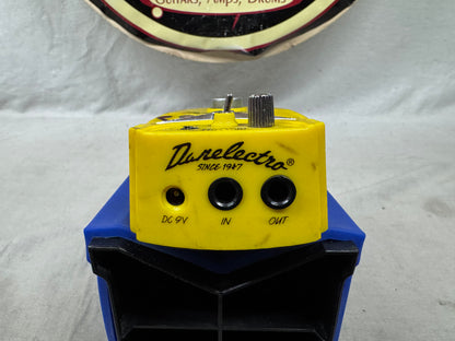 Danelectro DJ-05 dj05 Tuna Melt Tremolo Pedal - broken pot stem/missing knob