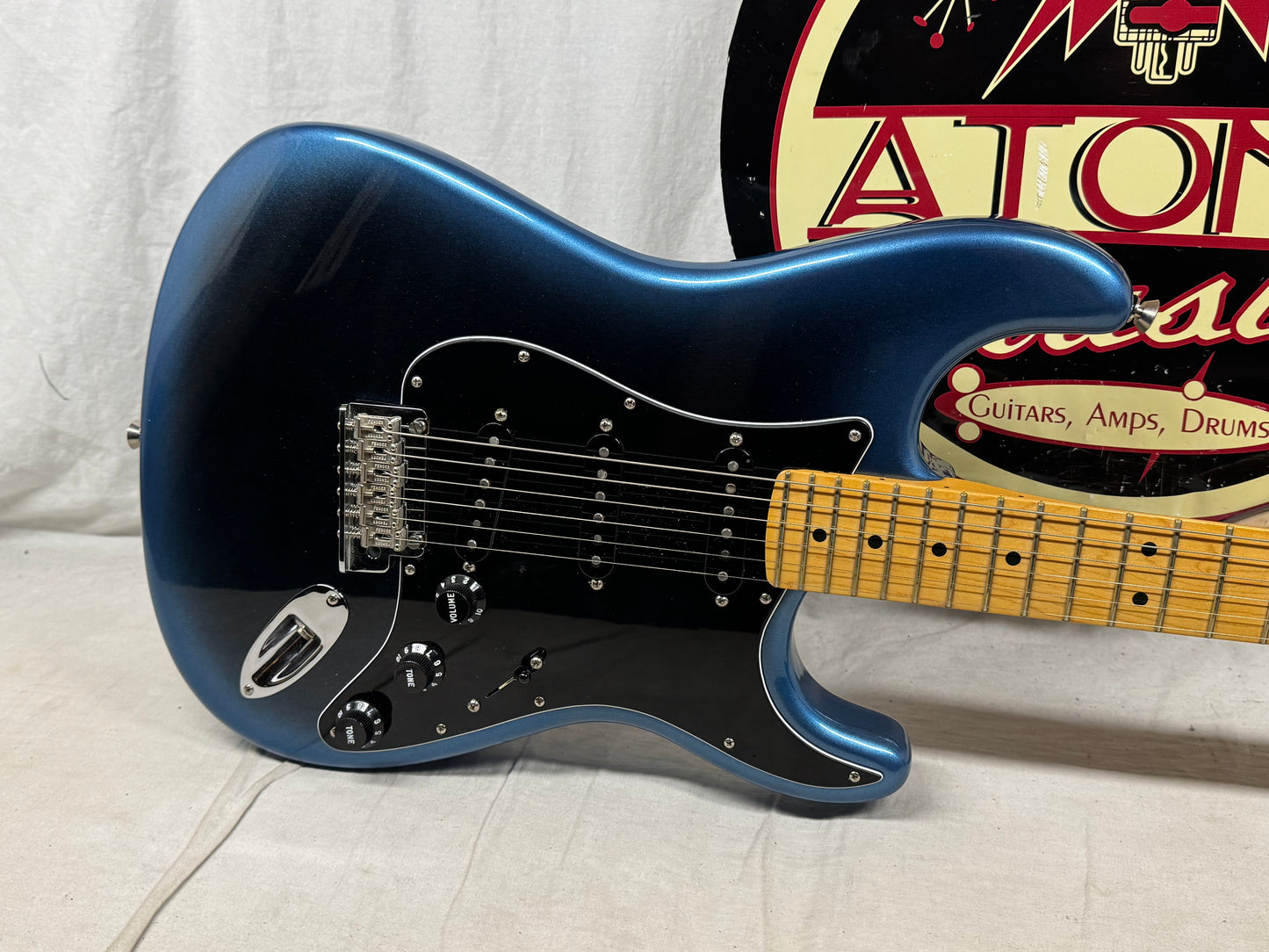 Fender American Professional II 2 Stratocaster Guitar with Case 2021 - Dark Night / Maple neck