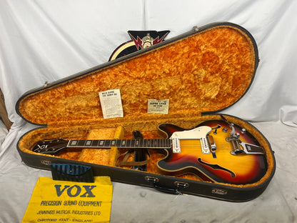 Vox Super Lynx Deluxe Hollow Body Electric Guitar with Hard Case - Sunburst
