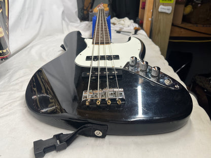 Squier 4-String Electric Jazz Bass