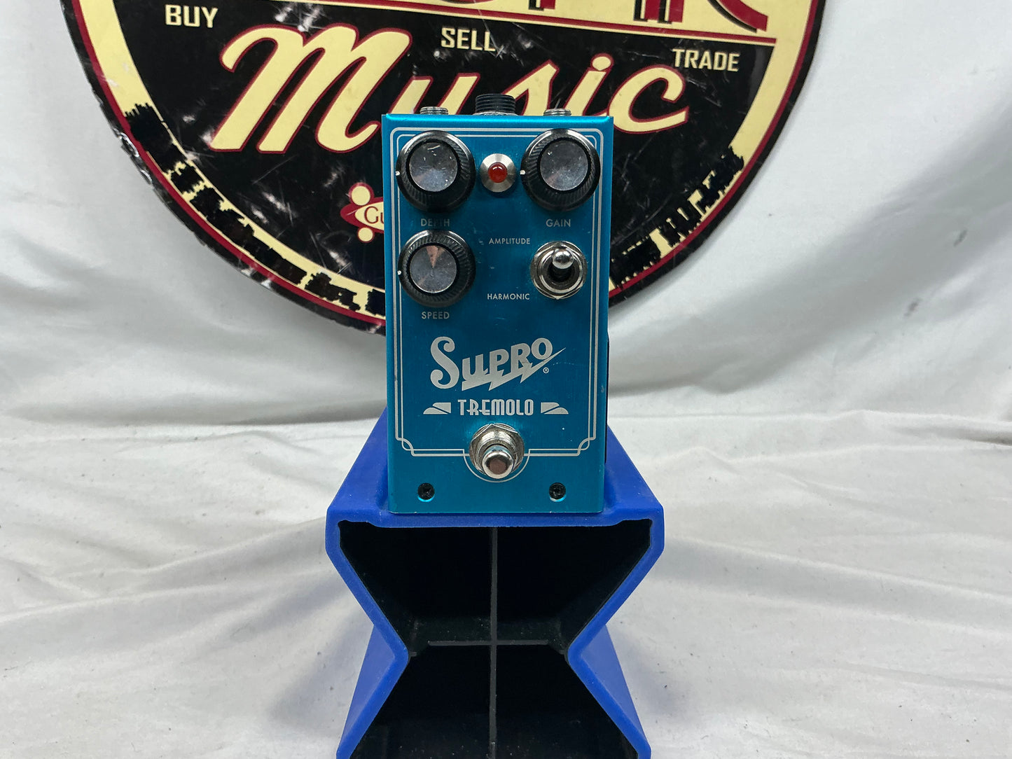 Supro Model 1310 Tremolo Pedal