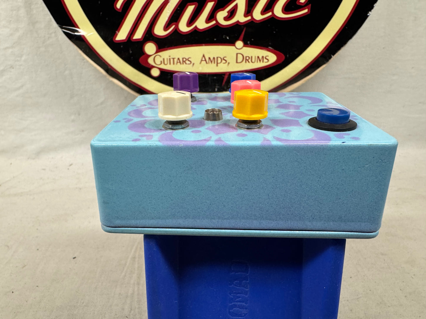 digdugDIY Digital Surf Noise Generator Pedal