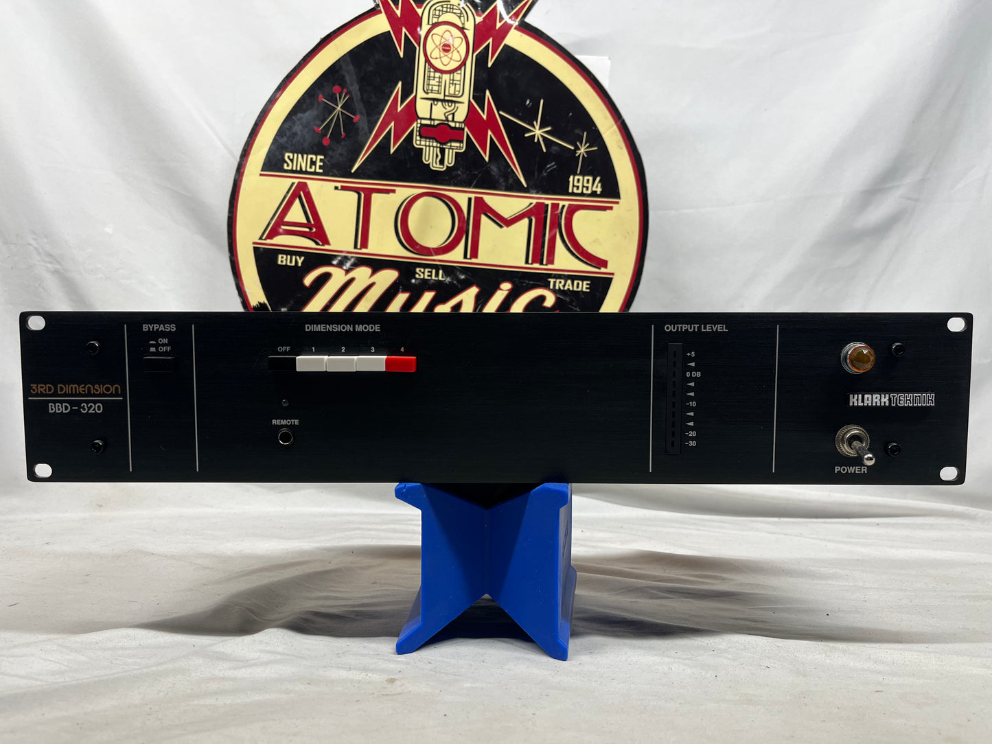 Klark Teknik 3rd Dimension BBD-320 Stereo Analog Chorus with Box