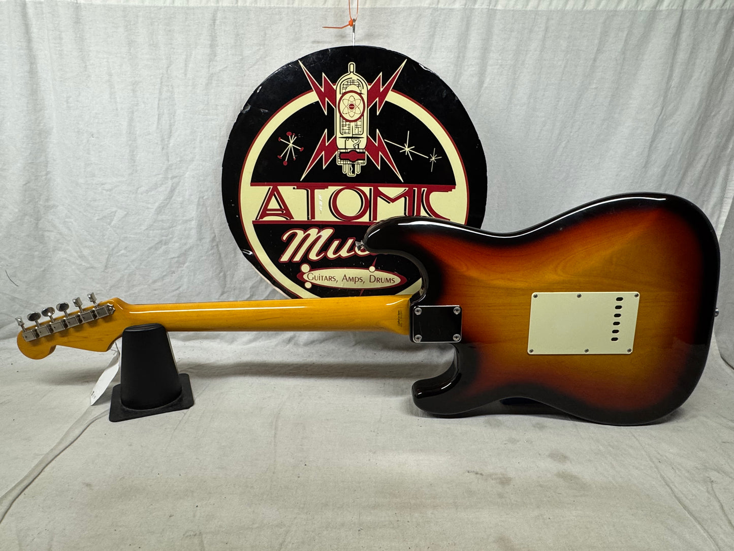 Fender ST-62 st62 1962 '62 Reissue Stratocaster Guitar - CIJ Crafted In Japan 2006 - 2008 - 3-Color Sunburst / Rosewood fingerboard