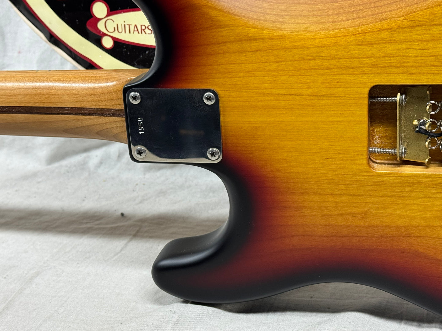 22 Black Guitars S-style Guitar - 3-Color Sunburst