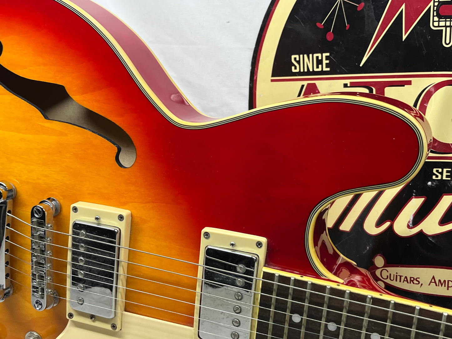 Jay Turser Doublecut Semi-Hollow Body Electric Guitar
