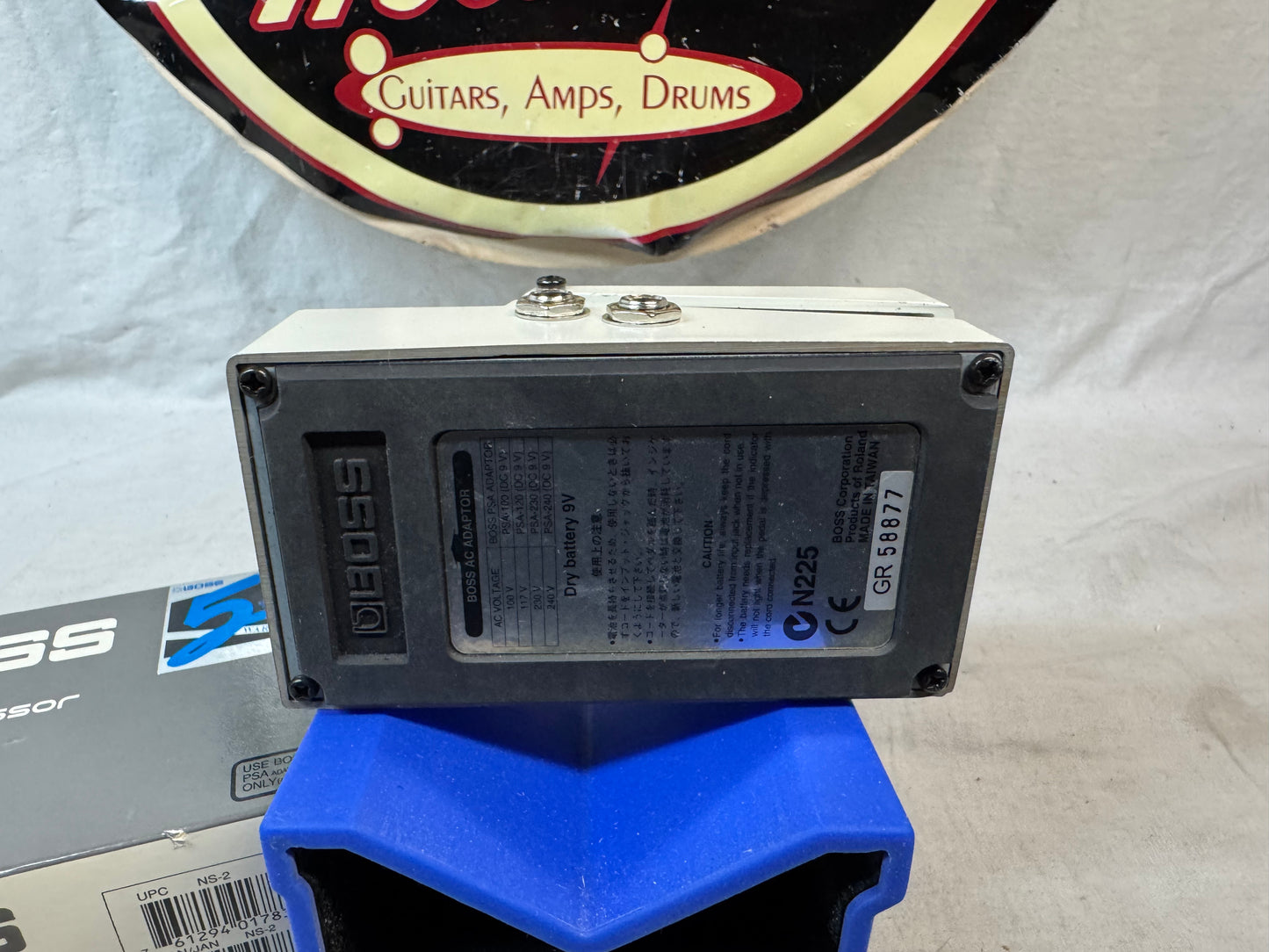 Boss NS-2 ns2 Noise Suppressor Noise Gate Pedal with Box 2003