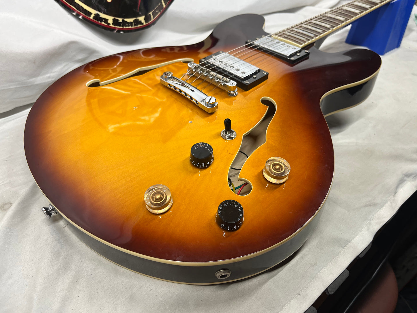 Grote Doublecut Semi-Hollow Body Electric Guitar