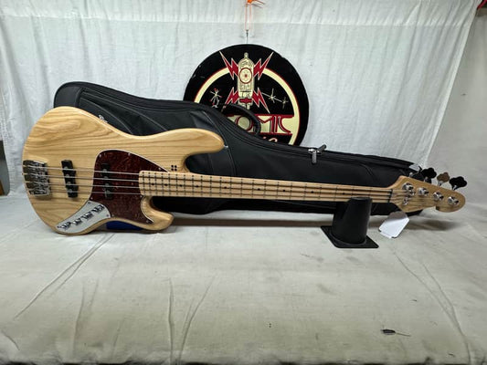 Sandberg California TT-4 tt4 SL Superlight 4-string Bass with Gig Bag