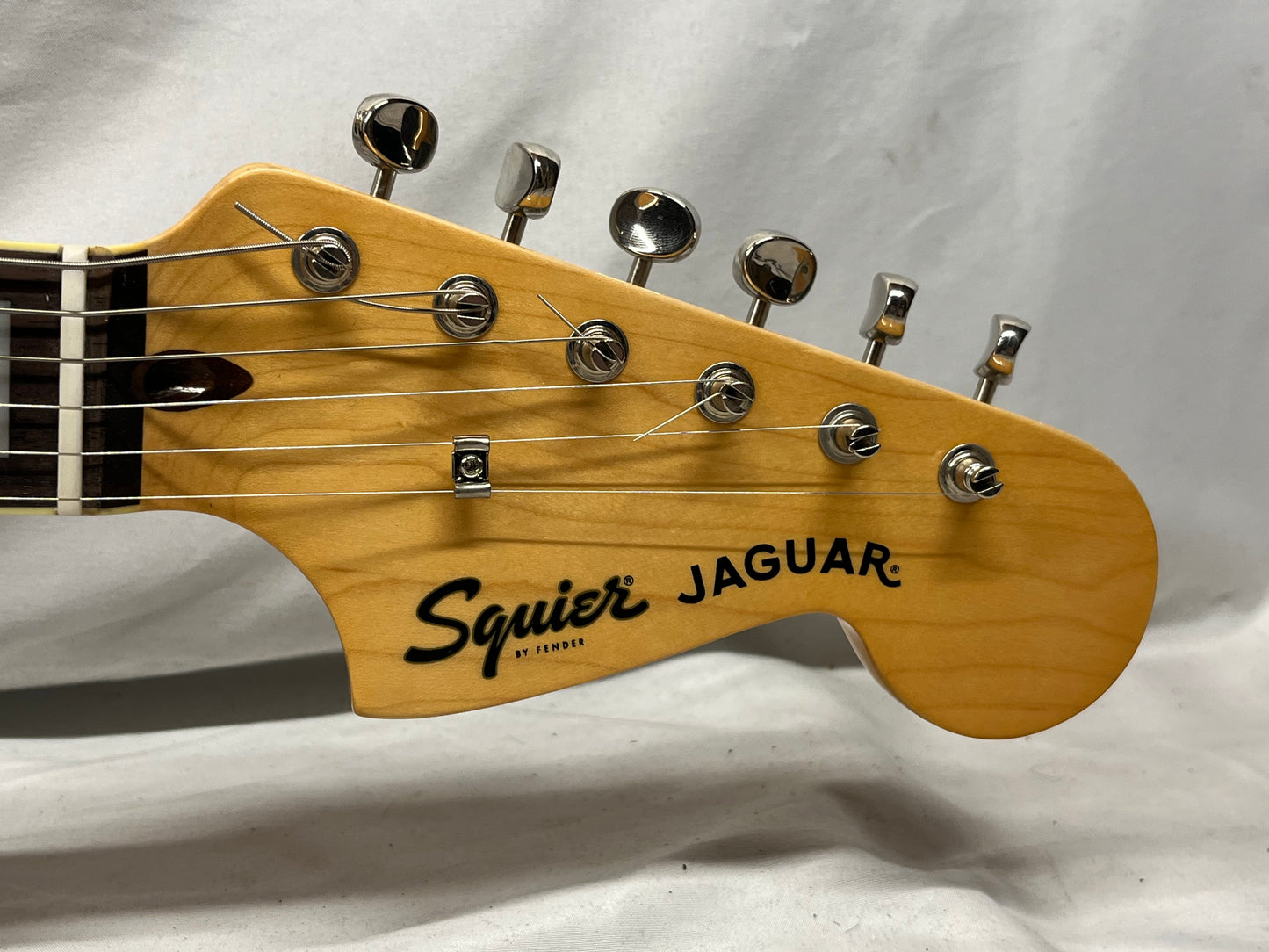 Squier Classic Vibe '70s Jaguar Electric Guitar