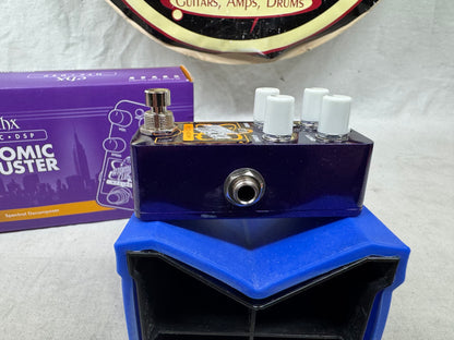 Electro-Harmonix Atomic Cluster Spectral Decomposer Glitch Guitar Synth synthesizer Pedal with Box