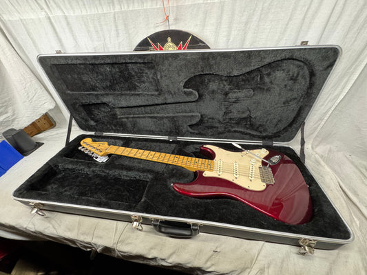 Fender Parts Stratocaster Guitar - 2005 MIM Classic Series '50s neck on ? MIM body with Lindy Fralin electronics + Case