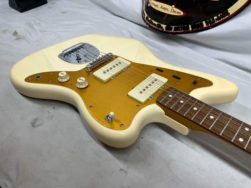 Squier J Mascis Signature Jazzmaster Electric Guitar - Image 16