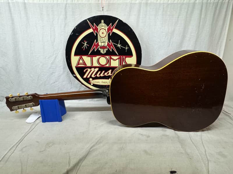 Gibson Factory 2nd LG-1 lg1 Concert Acoustic Guitar with Chipboard Case - Image 8
