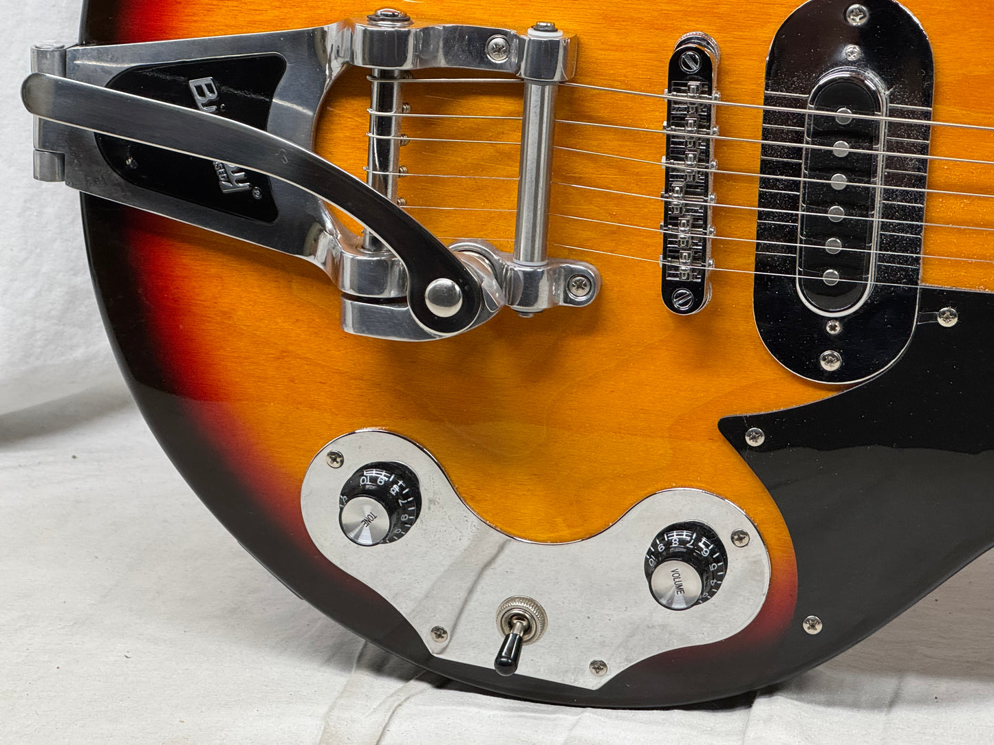 Eastwood Marksman V 5 Guitar with Case