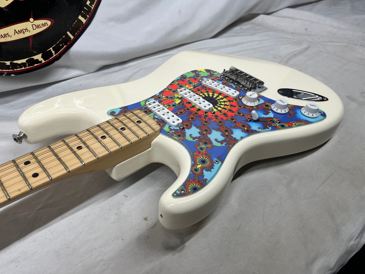 Fender Standard Stratocaster Strat Left Handed Lefty Electric Guitar - Arctic White
