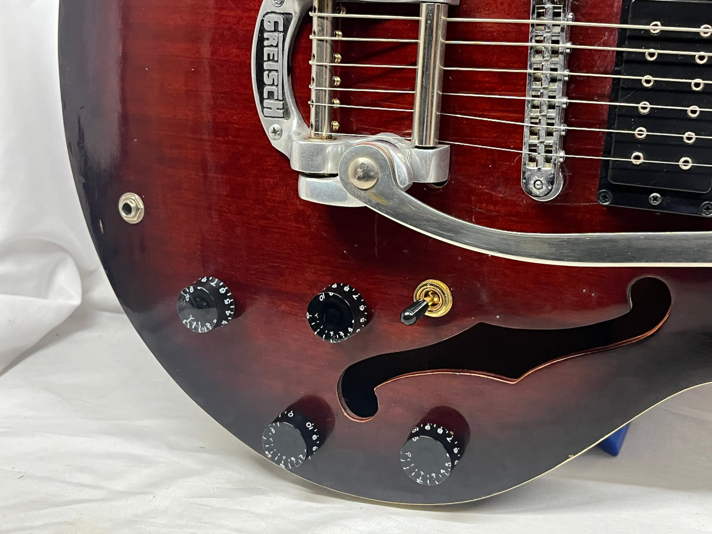 Hondo II H-935 MK II Semi-Hollow Body Electric Guitar