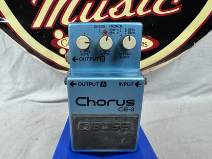 Boss CE-3 ce3 Chorus Pedal - Green Label / MIJ Made In Japan / ACA 12-volt 1981