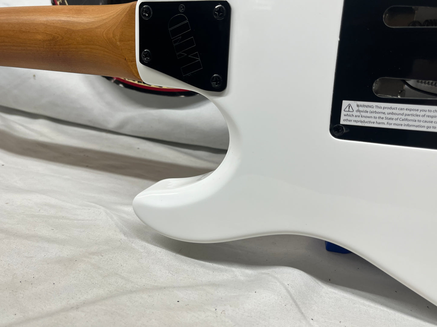 ESP LTD SN-1000 Floyd Rose HSS Doublecut Electric Guitar - Snow White