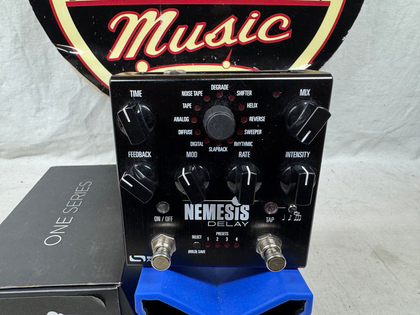 Source Audio One Series Nemesis Delay Pedal with Box