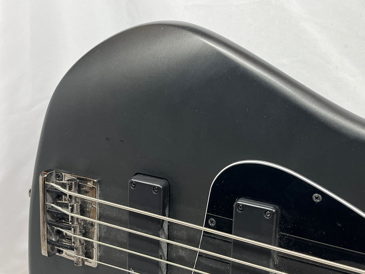 Squier Special Run Contemporary Active 4-String Electric Jazz Bass  2021